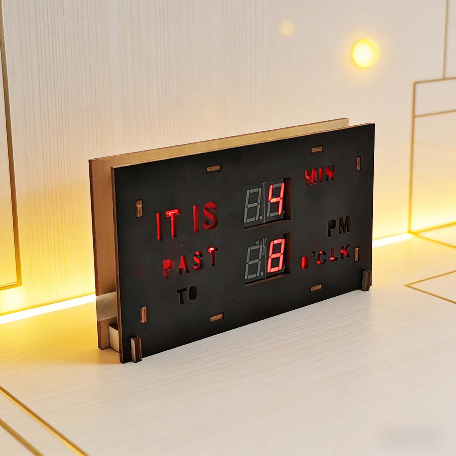 4 DIGIT SMART TEXT CLOCK (ENGLISH) (ALCK818A2) - 图片 0